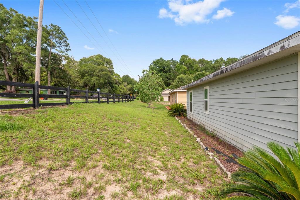 2776 Southeast 21st Road Gainesville, FL 32641 - Photo 32 of 35