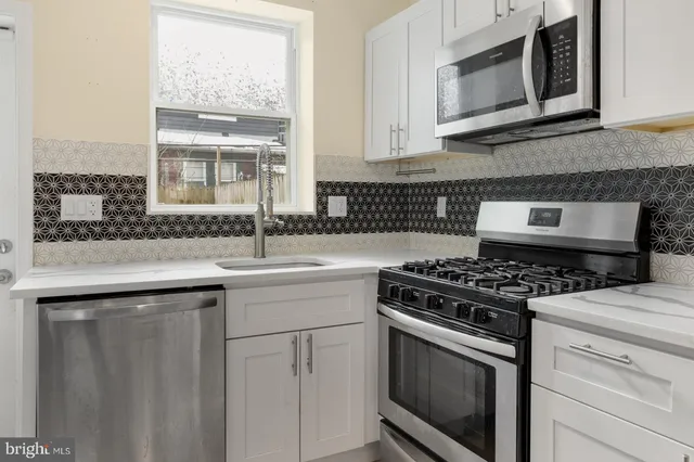 $1,700 | 2124 Sigel Street, Philadelphia, PA 19145