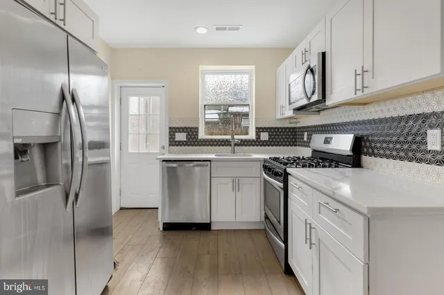 $1,700 | 2124 Sigel Street, Philadelphia, PA 19145