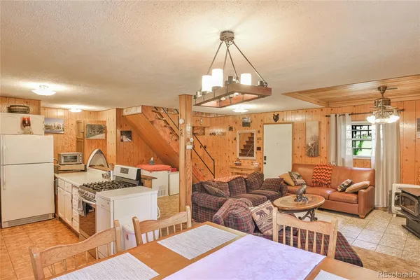 $355,000 | 567 Hill Road, La Veta, CO 81055