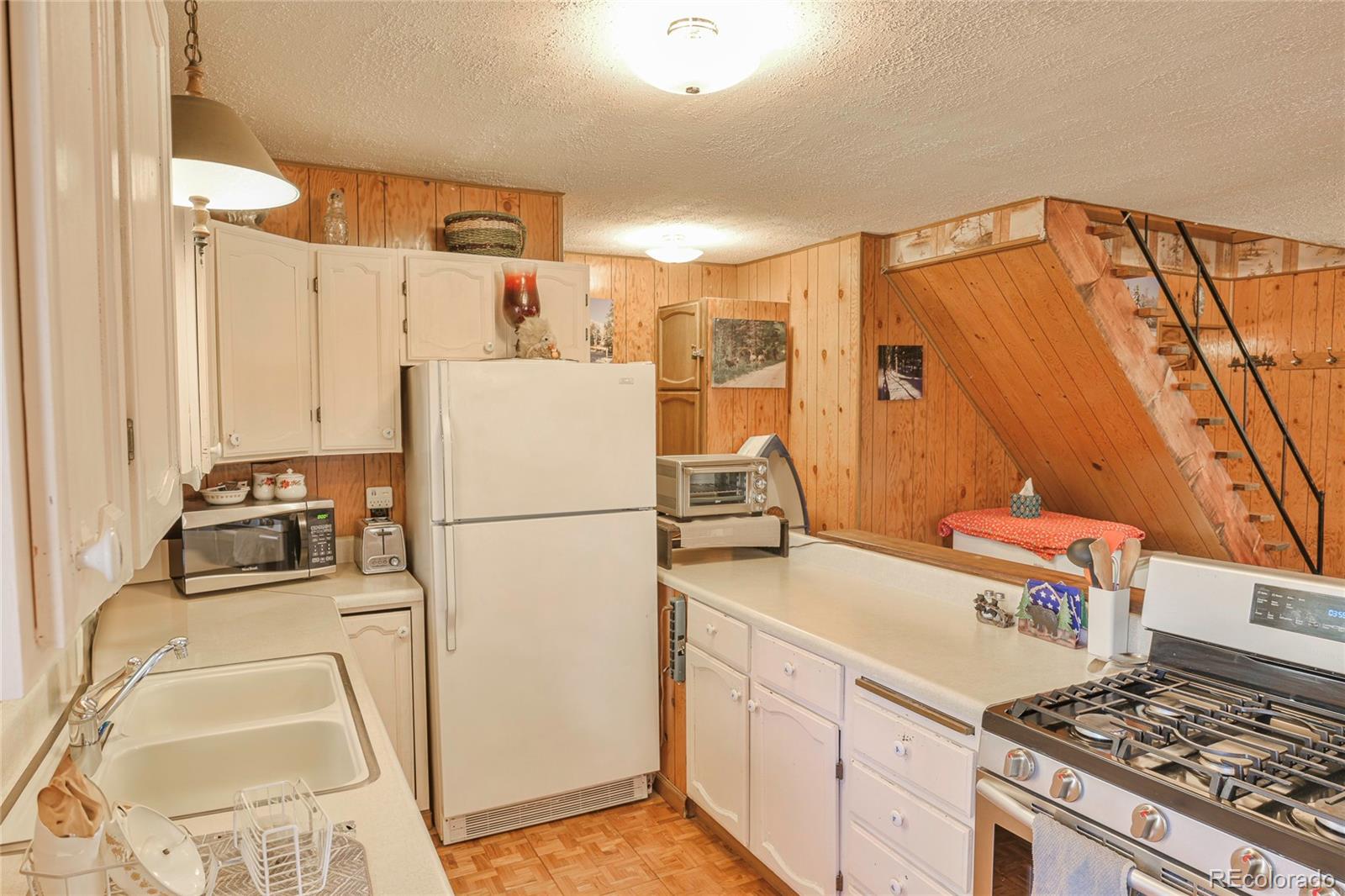 567 Hill Road La Veta, CO 81055 - Photo 8 of 50