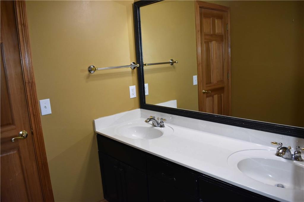 1436 South Jacobi Road Greenfield, IN 46140 - Photo 19 of 24 Gallery Image 19