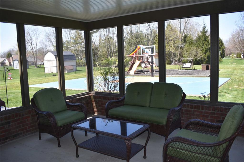 1436 South Jacobi Road Greenfield, IN 46140 - Photo 4 of 24 Gallery Image 4