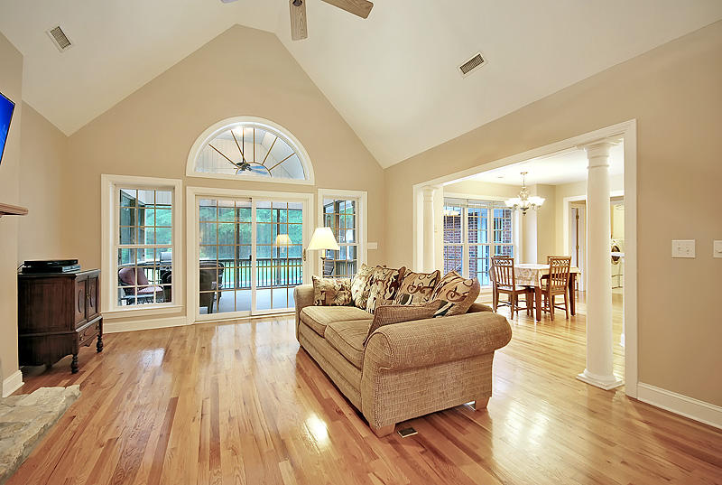 605 Woodspring Road Mount Pleasant, SC 29466 - Photo 17 of 33 399_401-copy