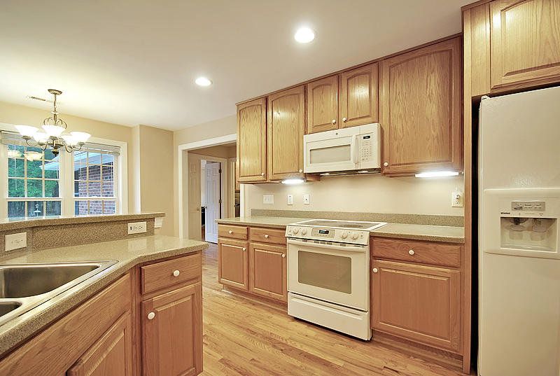 605 Woodspring Road Mount Pleasant, SC 29466 - Photo 9 of 33 348_350-copy