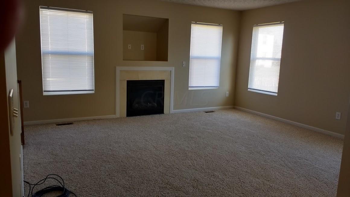 4392 Landings Road Groveport, OH 43125 - Photo 2 of 10