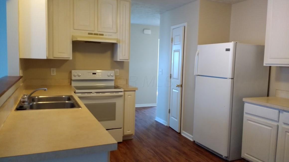4392 Landings Road Groveport, OH 43125 - Photo 8 of 10
