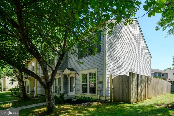 $350,000 | 9614 Hingston Downs, Columbia, MD 21046