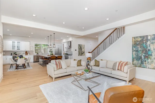 $3,399,900 | 14820 Northeast 70th Court, Redmond, WA 98052