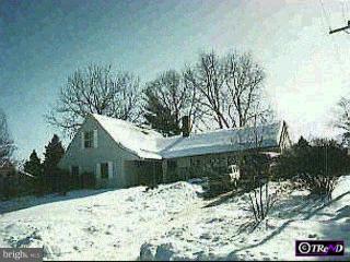 54 Spring Valley Road Levittown, PA 19056 - Photo 1 of 1 Gallery Image 1