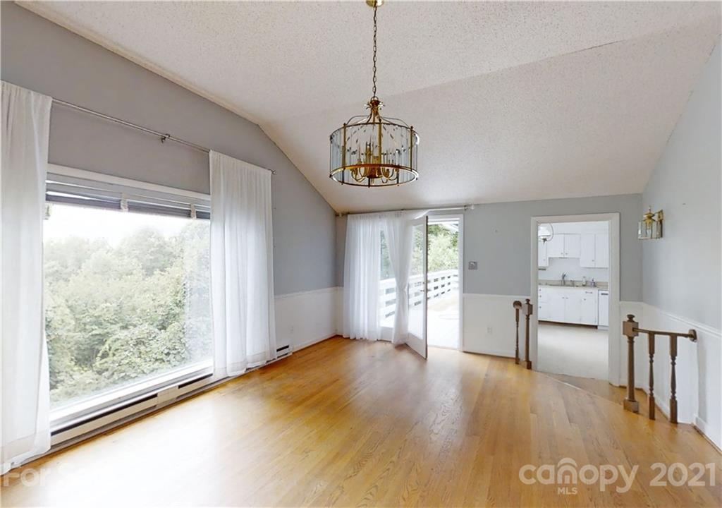 286 Sugar Hollow Road Fairview, NC 28730 - Photo 11 of 35 Gallery Image 11