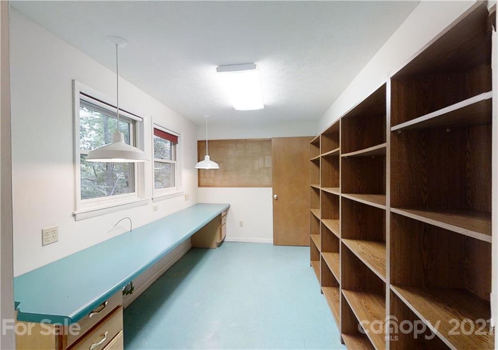 286 Sugar Hollow Road Fairview, NC 28730 - Photo 17 of 35 Gallery Image 17