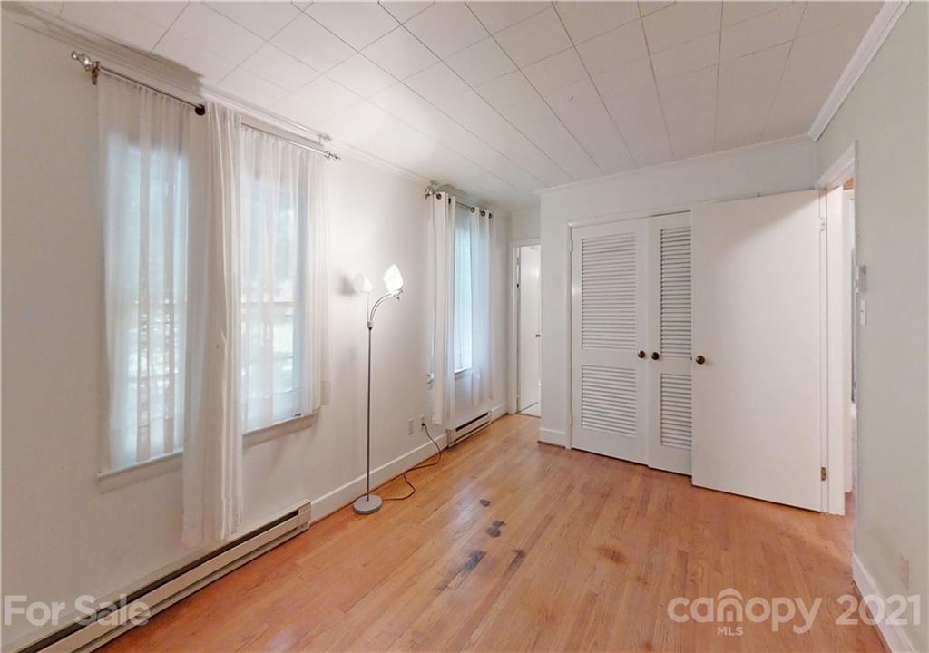 286 Sugar Hollow Road Fairview, NC 28730 - Photo 18 of 35 Gallery Image 18