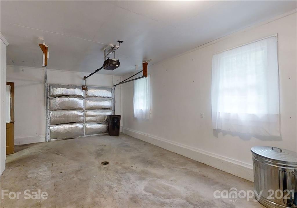 286 Sugar Hollow Road Fairview, NC 28730 - Photo 27 of 35 Gallery Image 27
