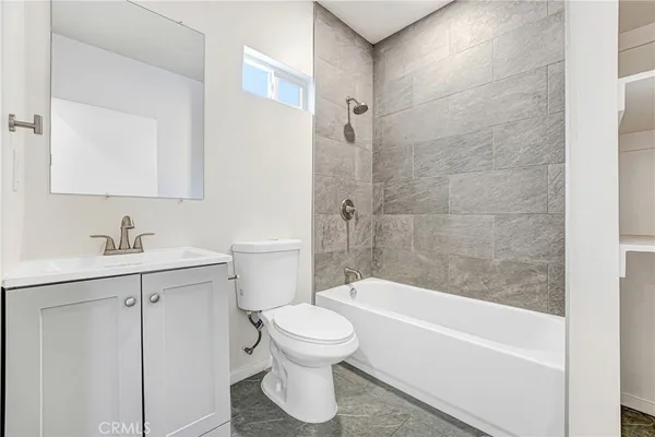 $2,200 | 5418 1/2 Smiley Drive, Los Angeles, CA 90016