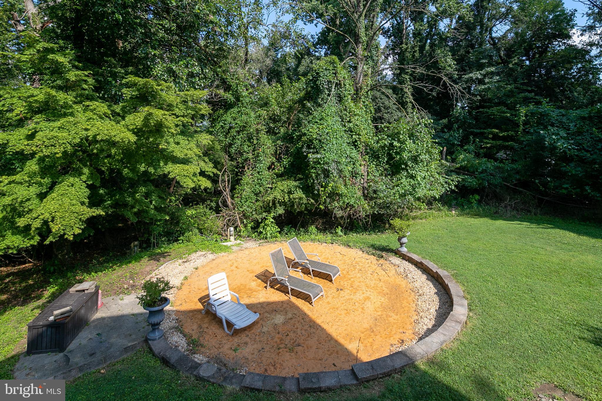 11 North Belle Grove Road Baltimore, MD 21228 - Photo 48 of 64 Deck View (alt view)