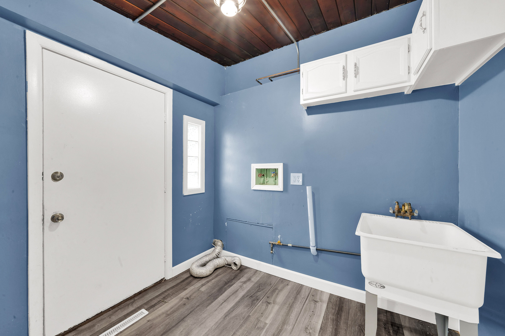 15300 Parkside Drive Markham, IL 60428 - Photo 16 of 24