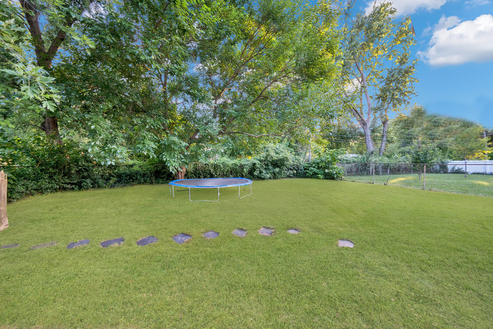 15300 Parkside Drive Markham, IL 60428 - Photo 23 of 24