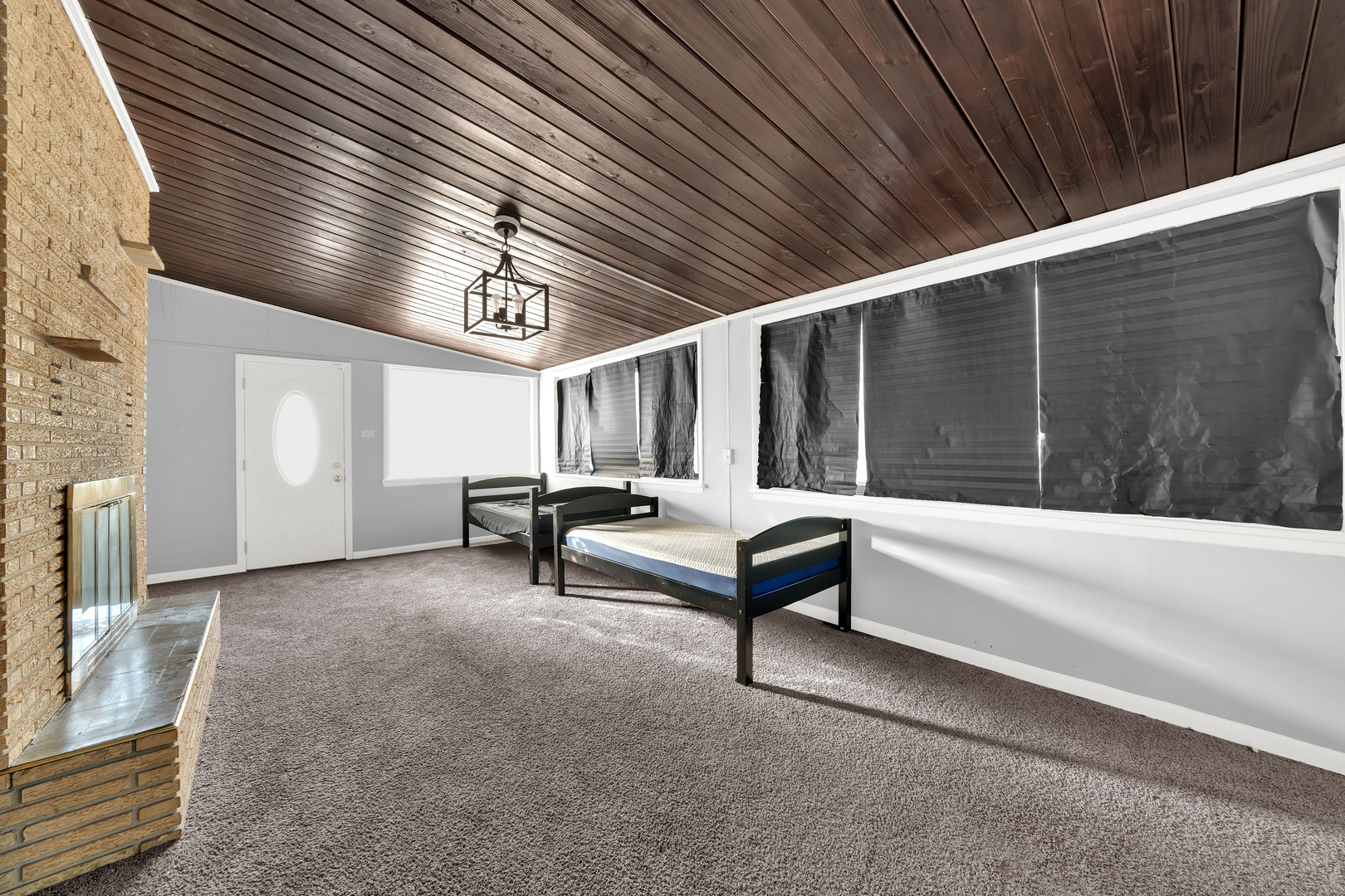 15300 Parkside Drive Markham, IL 60428 - Photo 8 of 24