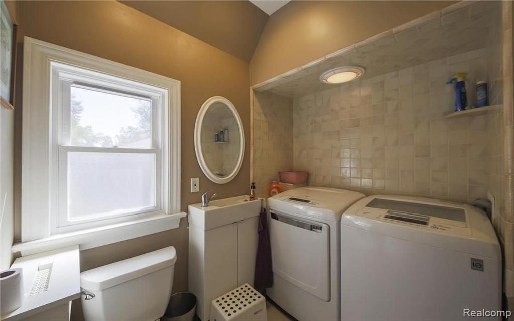 776-778 Trombley Road Grosse Pointe Park, MI 48230 - Photo 30 of 41