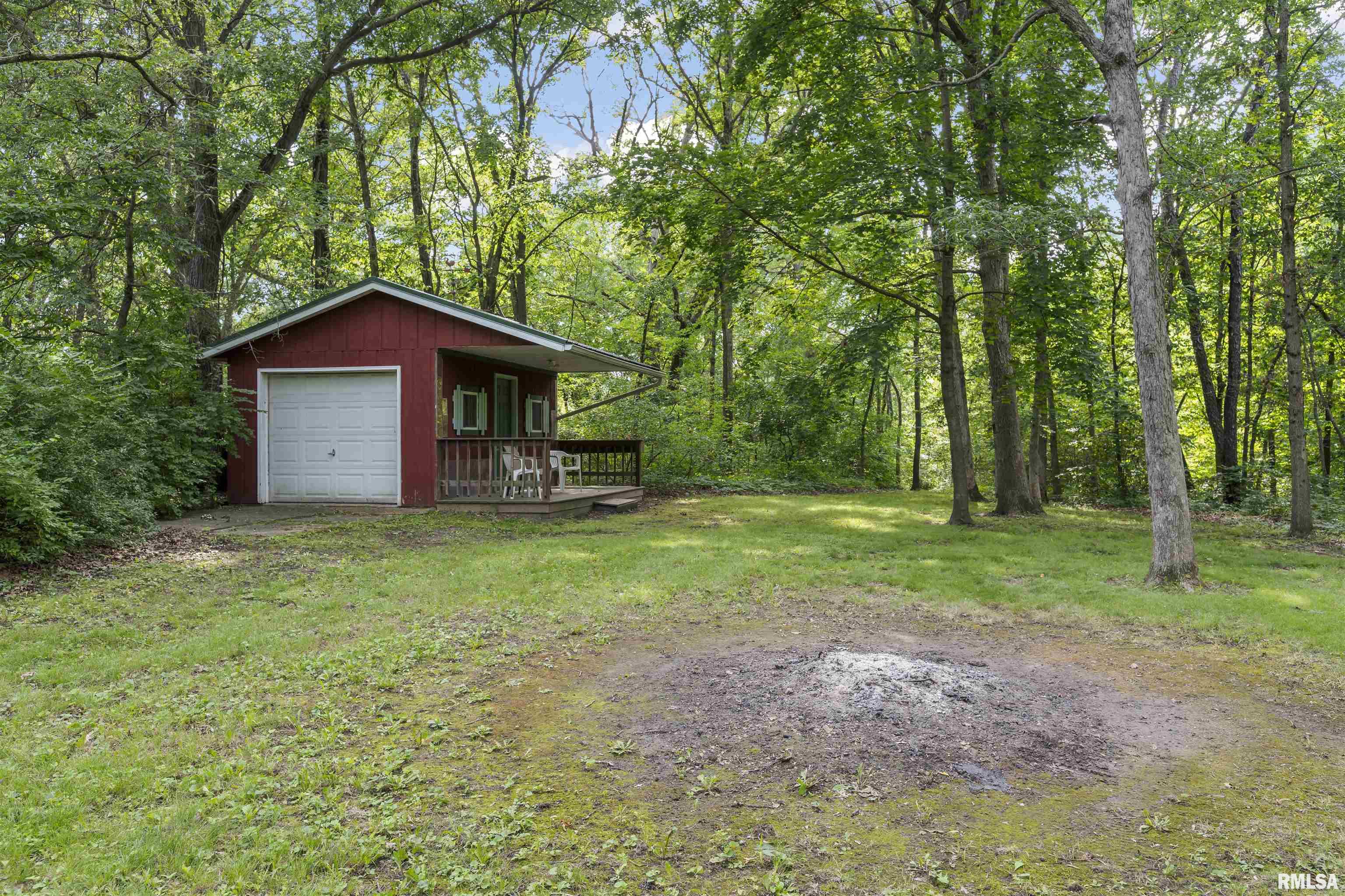 2418 North Ellory Road Peoria, IL 61615 - Photo 16 of 41
