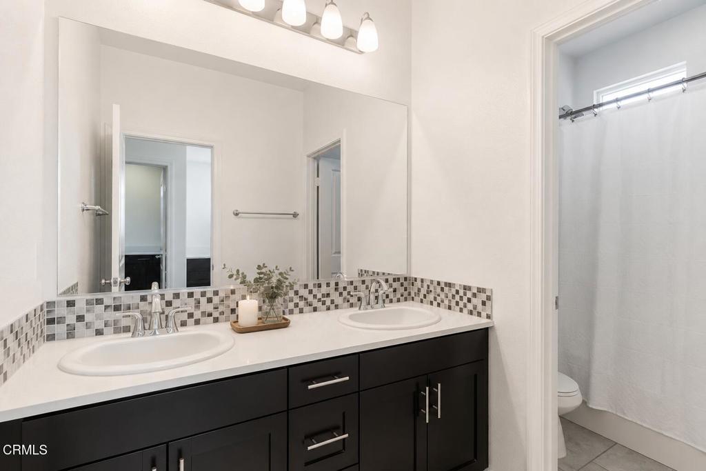 241 Stonegate Road Camarillo, CA 93010 - Photo 14 of 18
