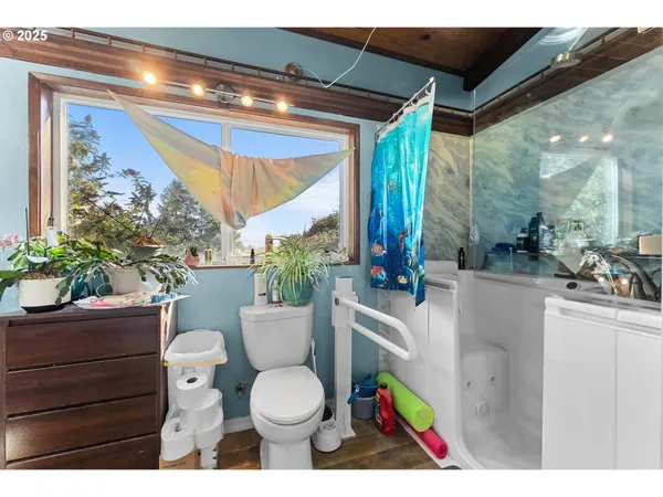 $560,000 | 15780 Pelican Bay Drive, Brookings, OR 97415