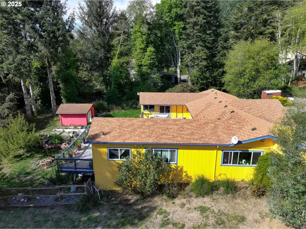 $560,000 | 15780 Pelican Bay Drive, Brookings, OR 97415