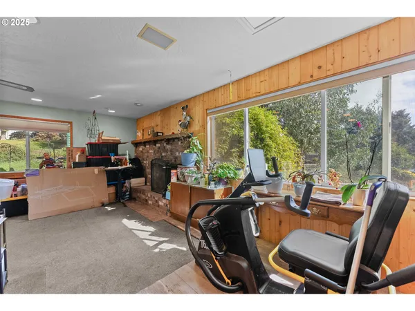 $560,000 | 15780 Pelican Bay Drive, Brookings, OR 97415