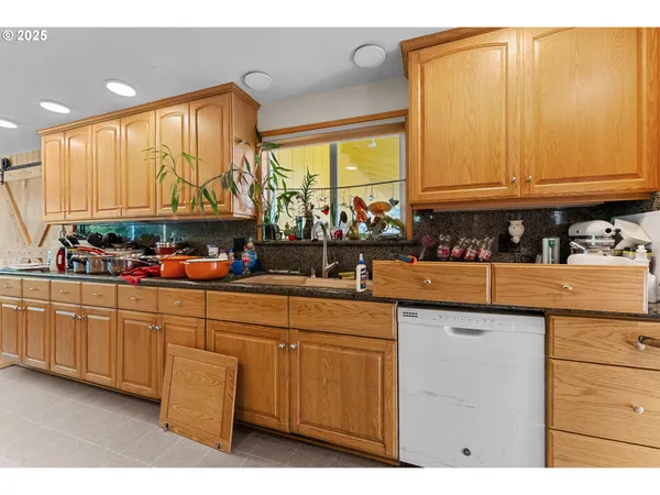 $560,000 | 15780 Pelican Bay Drive, Brookings, OR 97415