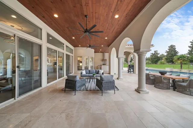 a view of outdoor space yard and patio