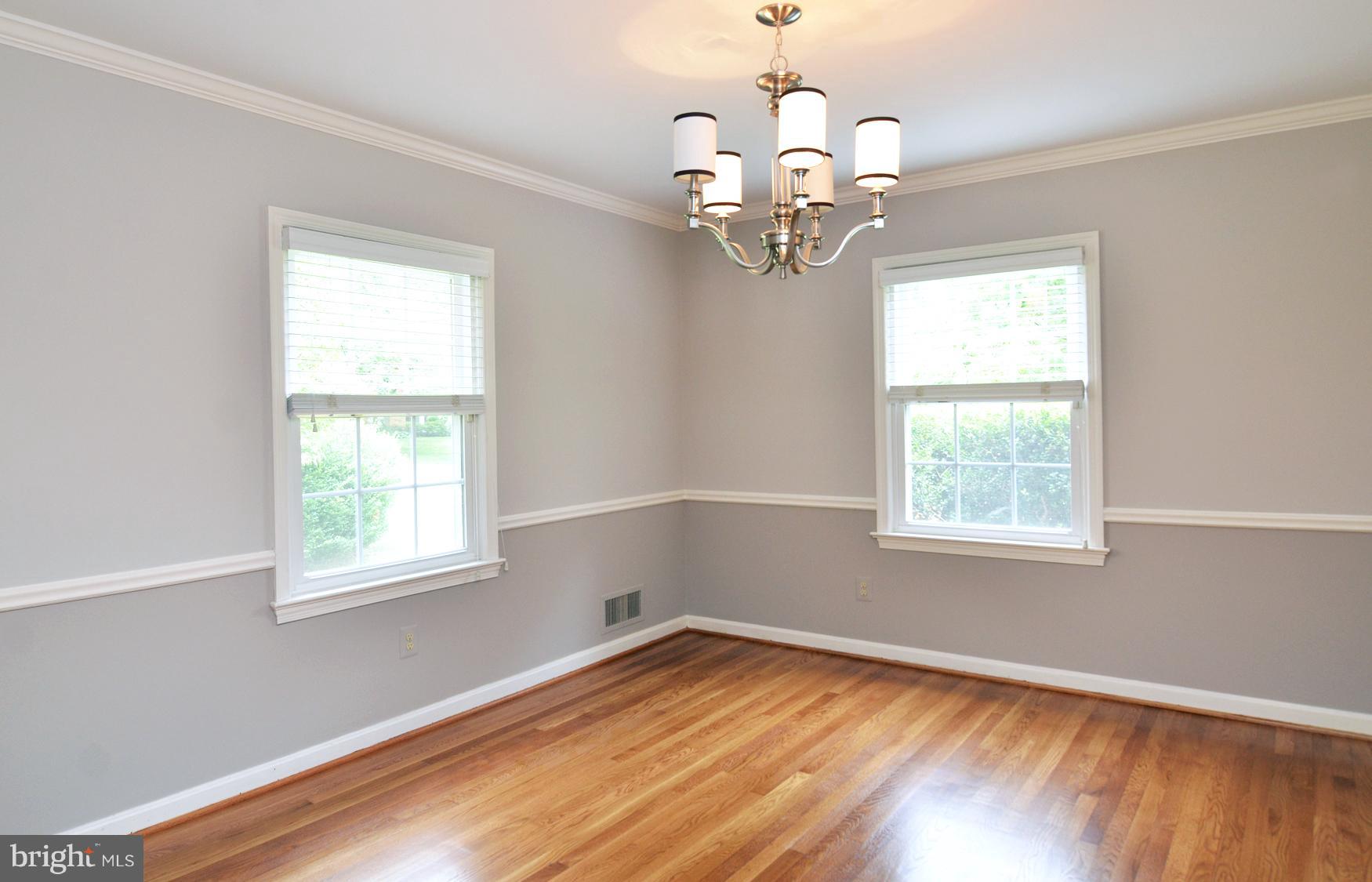 7208 Marbury Road Bethesda, MD 20817 - Photo 14 of 30 Dining Room