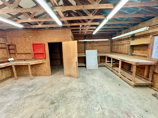 a view of a storage & utility room