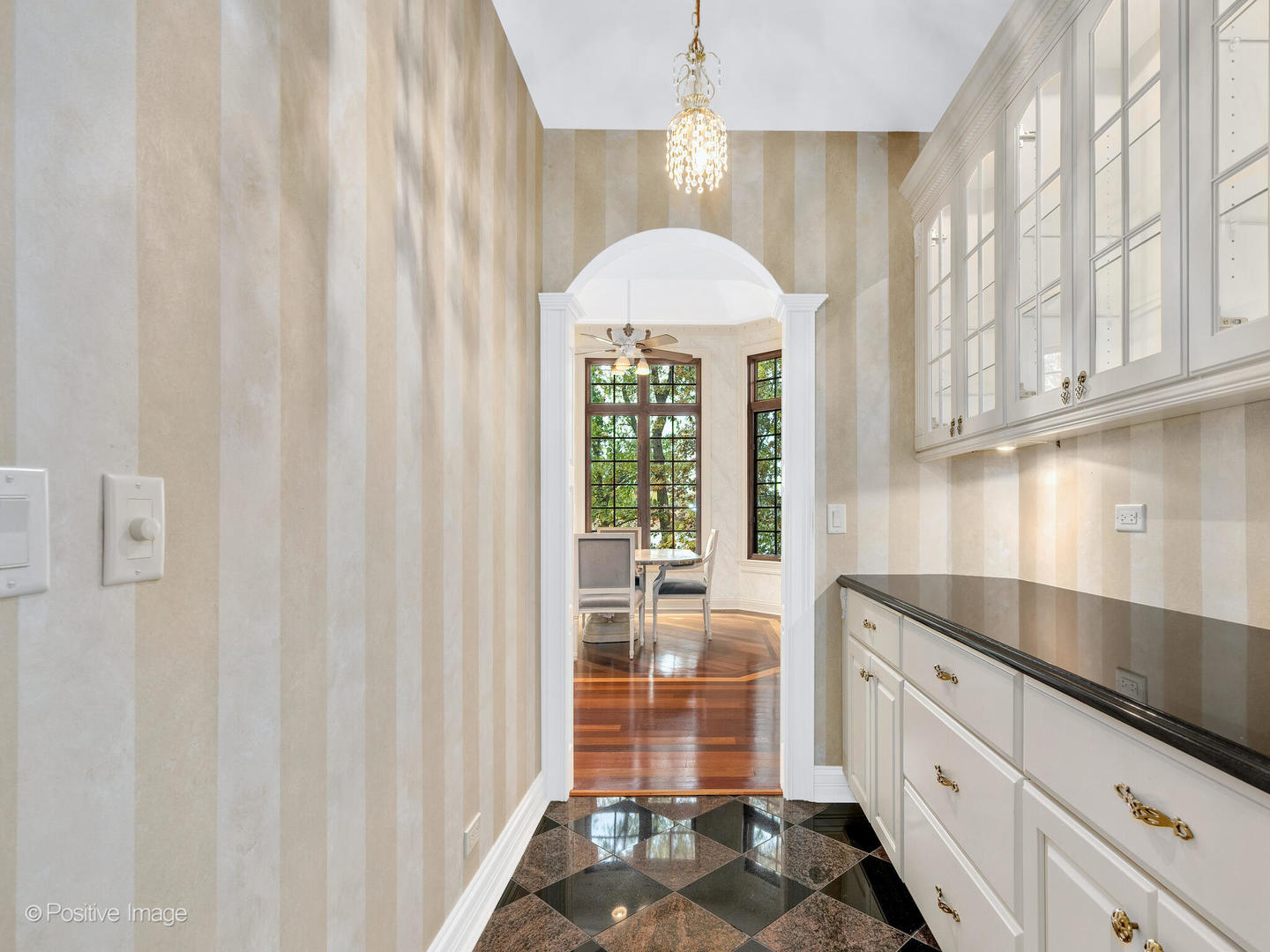 817 Lakeview Lane Burr Ridge, IL 60527 - Photo 38 of 69