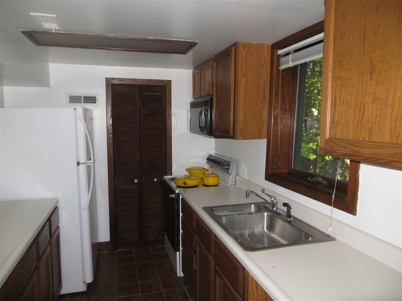 3645 East Cleve Butcher Road Bloomington, IN 47401 - Photo 7 of 26 Gallery Image 7