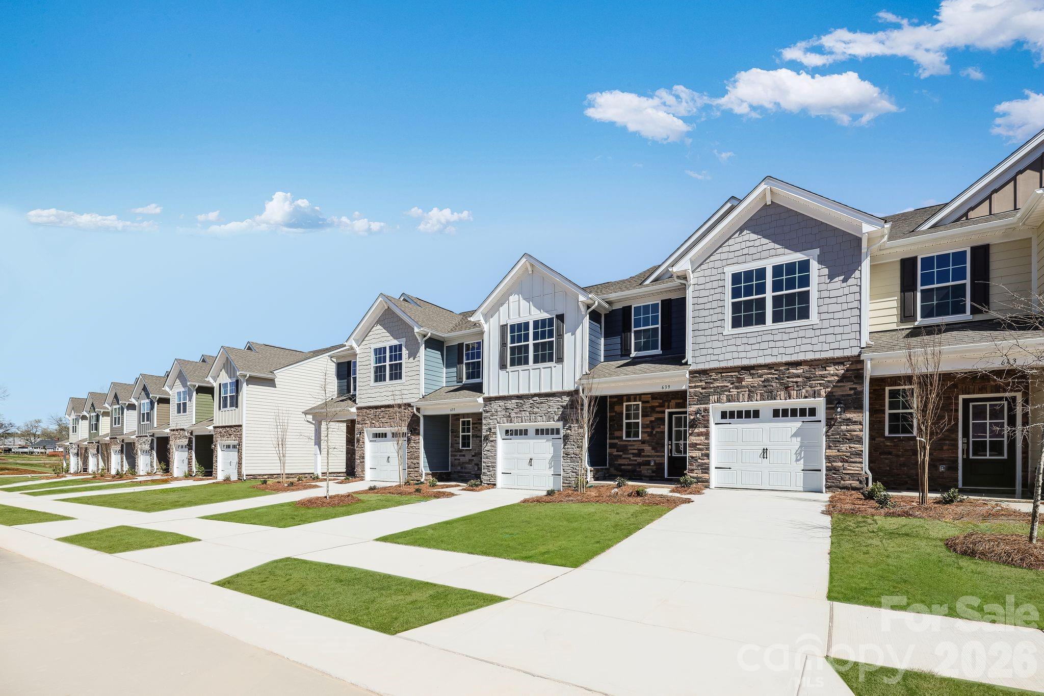 665 Sparano Loop York, SC 29745 - Photo 2 of 15