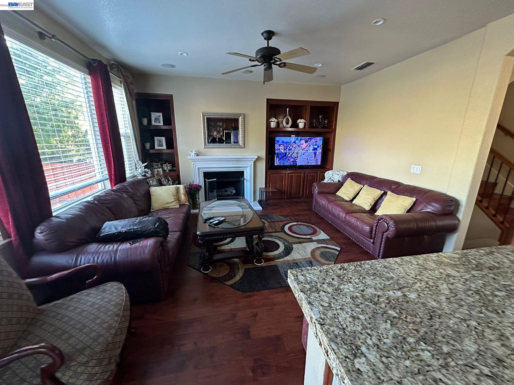 1013 Ridgeview Drive El Sobrante, CA 94803 - Photo 9 of 19 Gallery Image 9