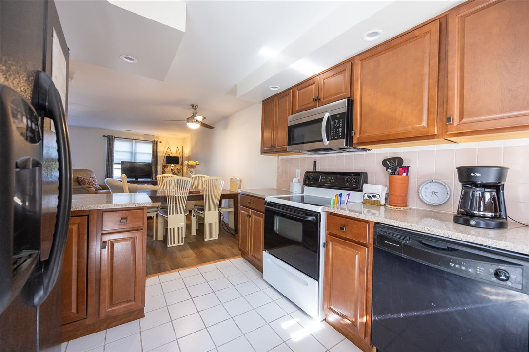 3399 Post Road, Unit 7 Warwick, RI 02886 - Photo 10 of 18