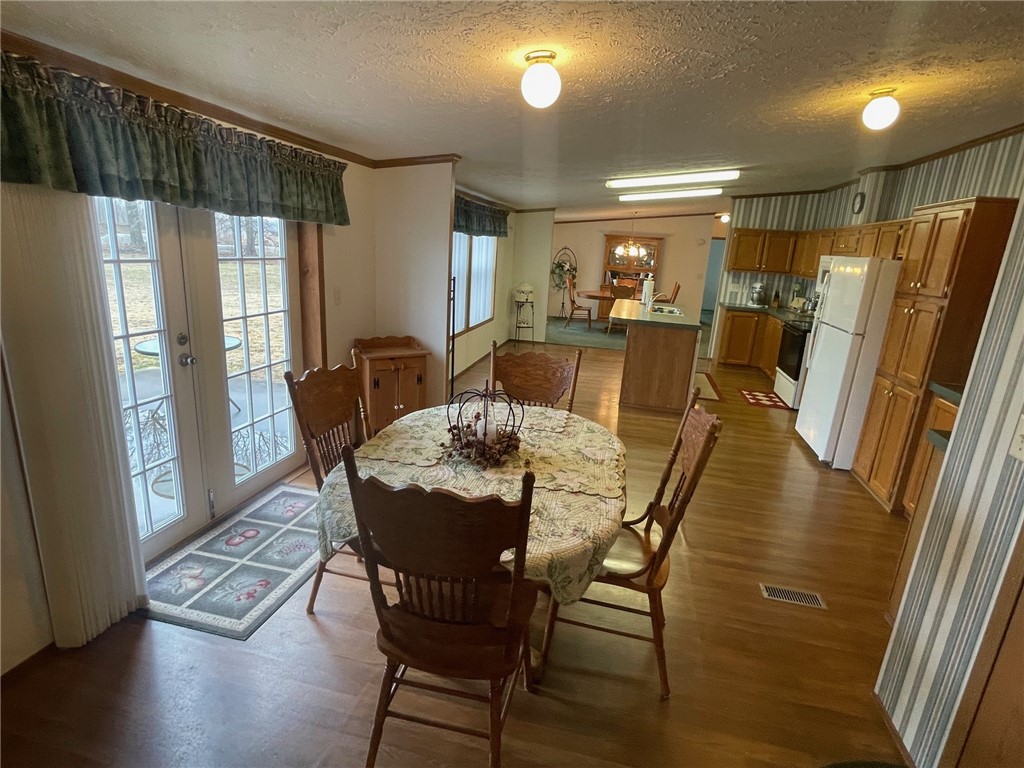 312 5th Street Cowden, IL 62422 - Photo 10 of 24