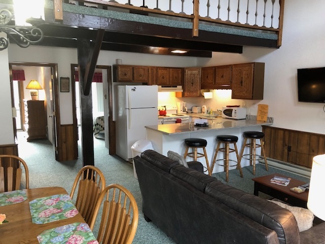 76 Linderhof Golf Course Road, Unit H8 Bartlett, NH 03838 - Photo 8 of 27 Gallery Image 8
