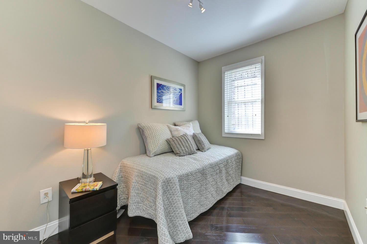 1421 Columbia Road Northwest, Unit 101 Washington, DC 20009 - Photo 21 of 29 Interior (General)