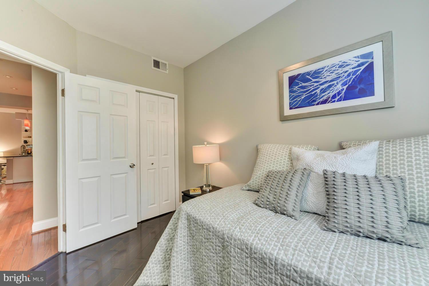 1421 Columbia Road Northwest, Unit 101 Washington, DC 20009 - Photo 22 of 29 Interior (General)