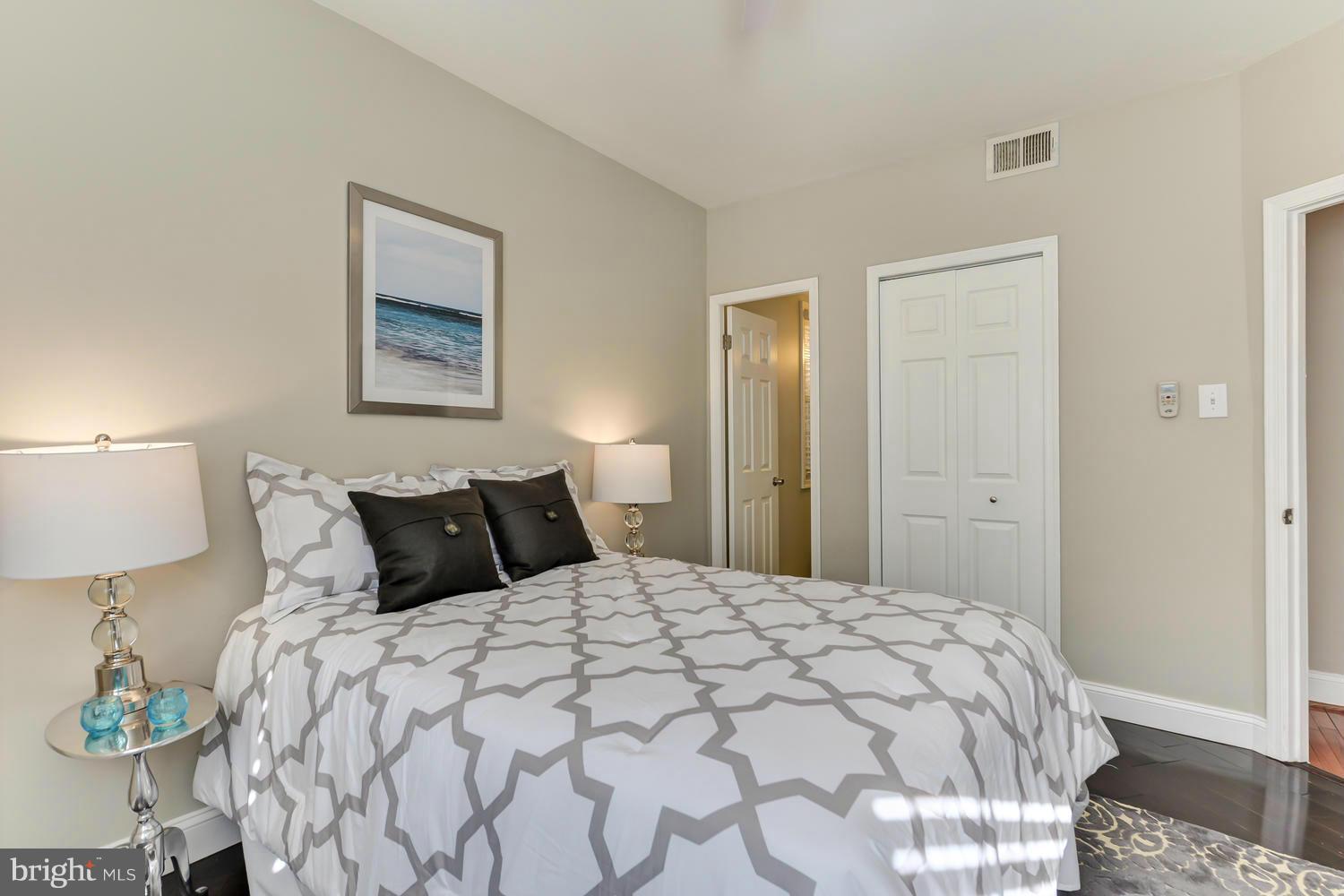 1421 Columbia Road Northwest, Unit 101 Washington, DC 20009 - Photo 24 of 29 Interior (General)