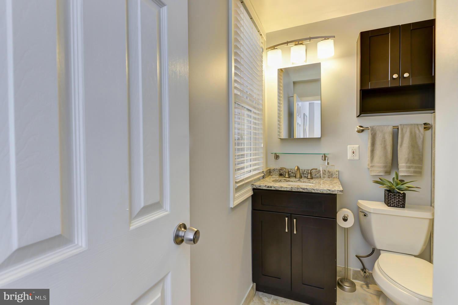 1421 Columbia Road Northwest, Unit 101 Washington, DC 20009 - Photo 27 of 29 Interior (General)
