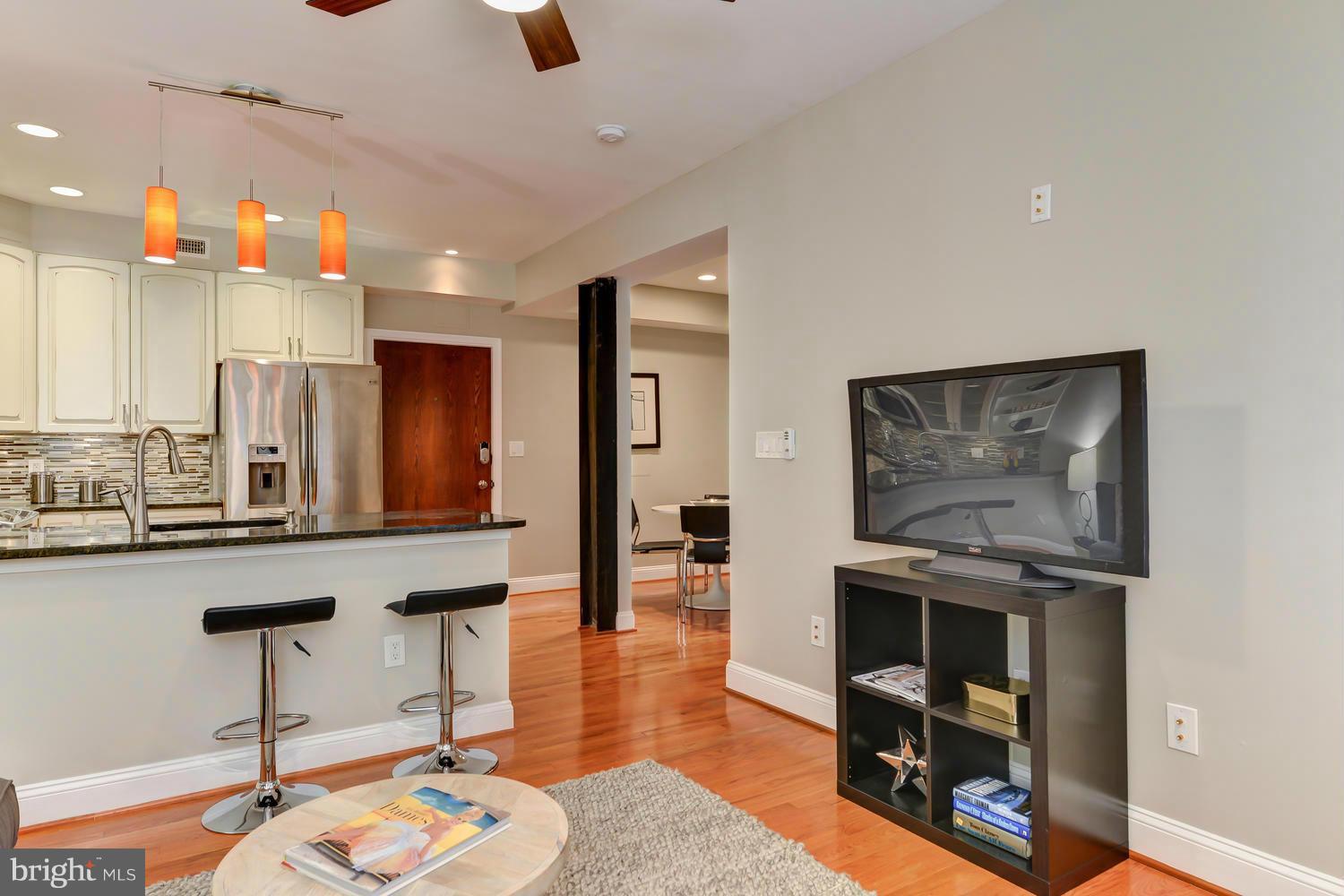 1421 Columbia Road Northwest, Unit 101 Washington, DC 20009 - Photo 5 of 29 Interior (General)