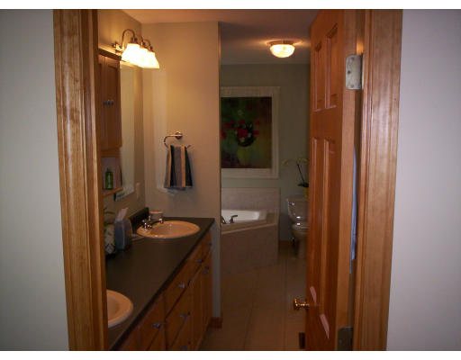 425 South Gulf Road Belchertown, MA 01007 - Photo 5 of 6 Gallery Image 5