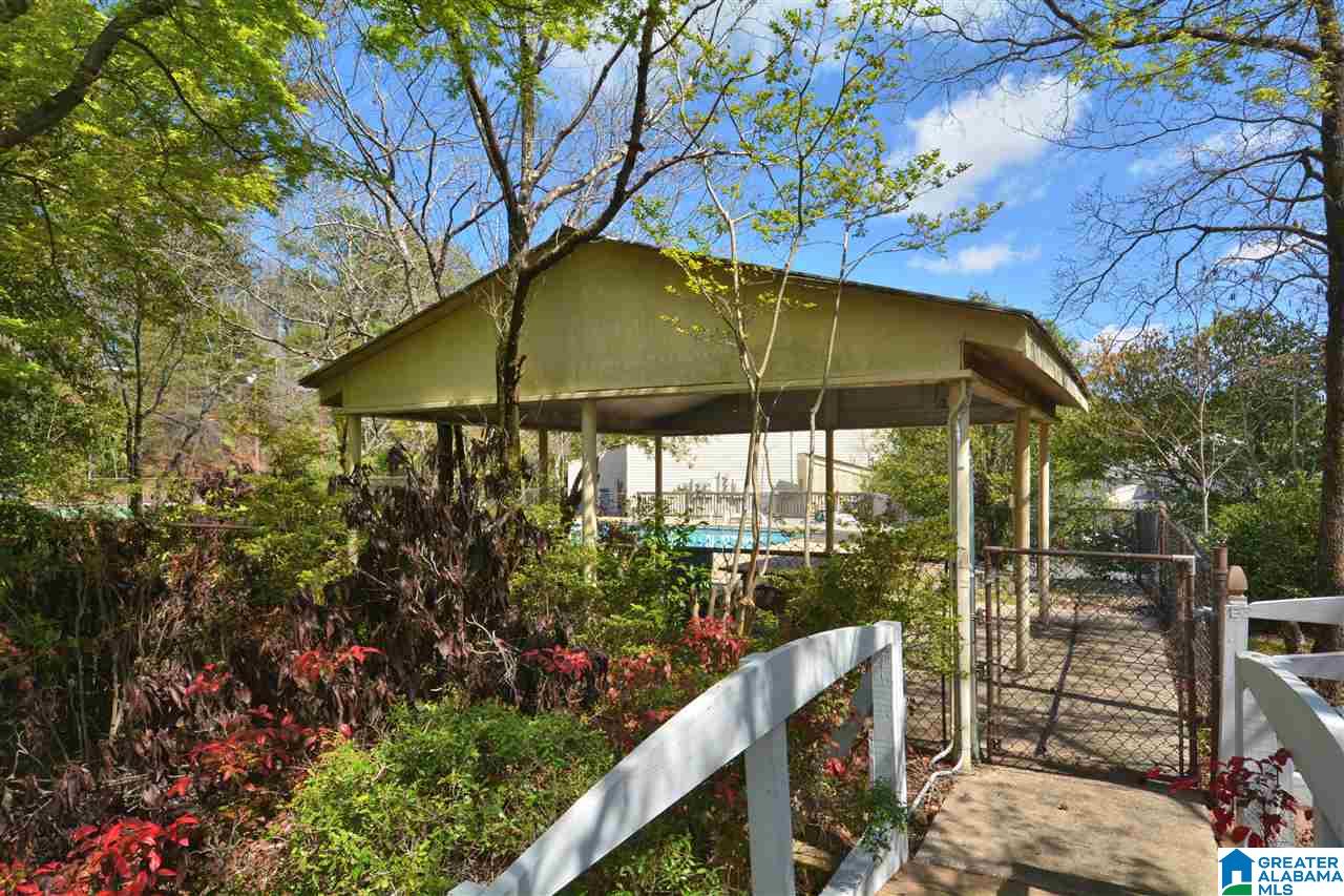 601 Running Brook Road, Unit 601 Hoover, AL 35226 - Photo 32 of 37