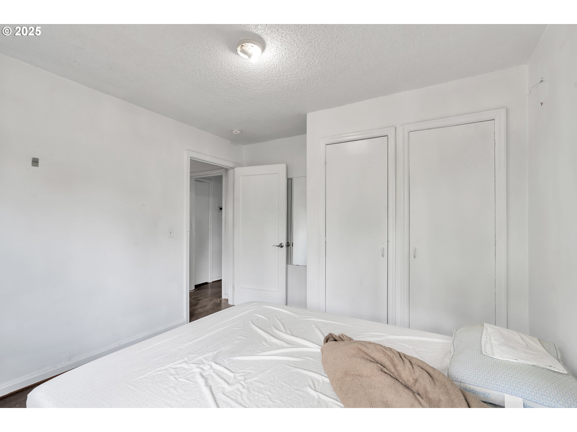 8451 Southeast Bush Street Portland, OR 97266 - Photo 11 of 47 a view of an empty room