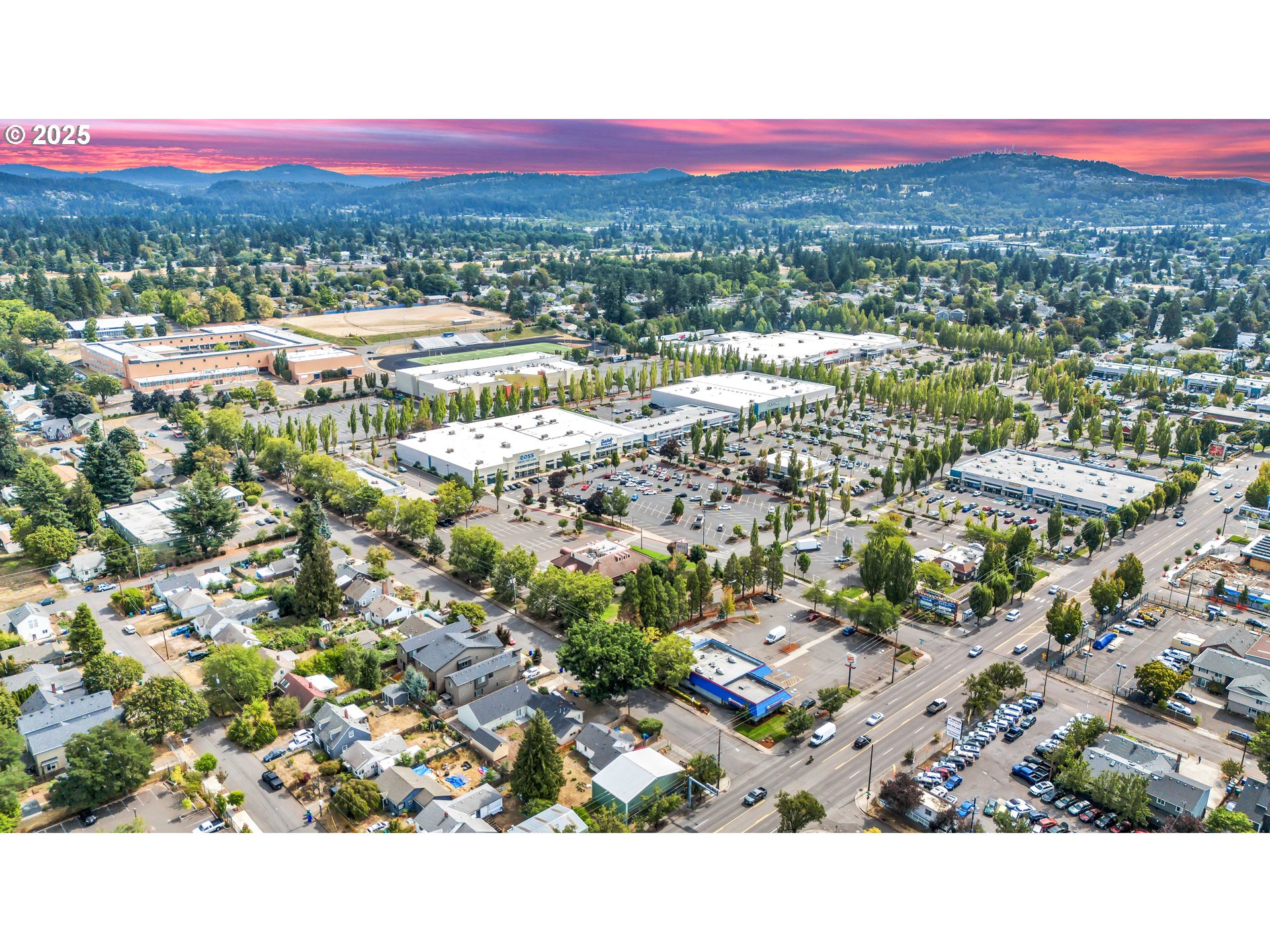 8451 Southeast Bush Street Portland, OR 97266 - Photo 43 of 47