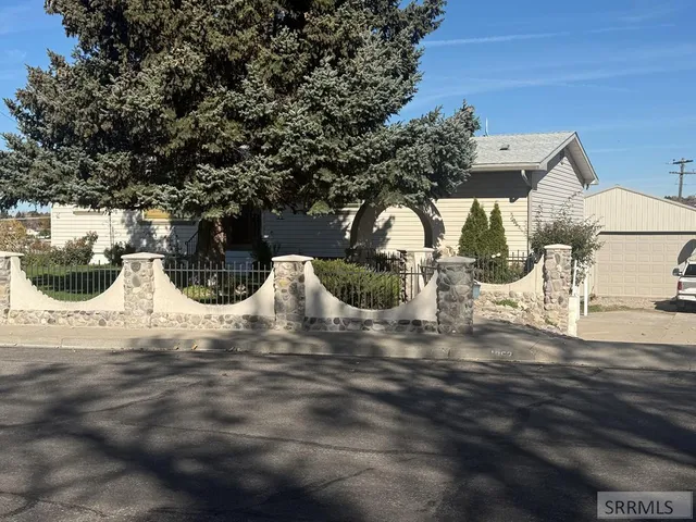 $424,900 | 1952 Monte Vista Drive, Pocatello, ID 83201